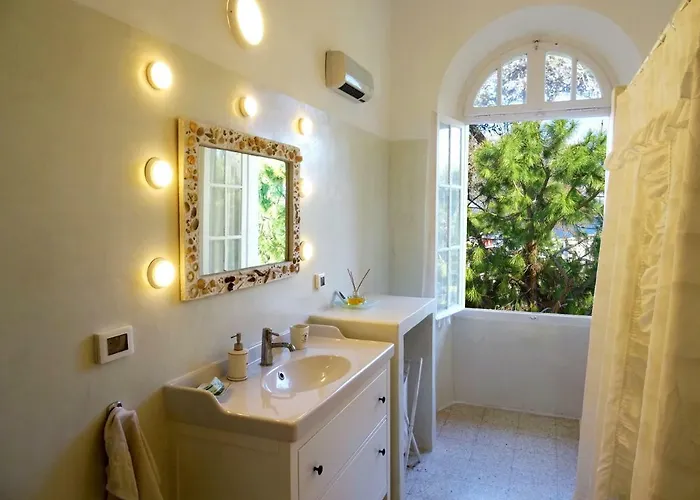 Romantic With Stunning Sea View Rhodes City