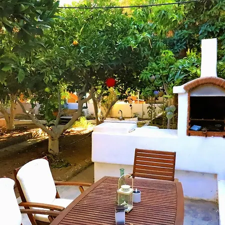 Δωμάτια σε οικογενειακή κατοικία Romantic With Stunning Sea View