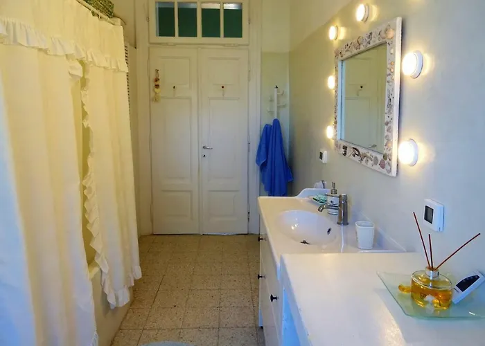 Privatunterkunft Romantic With Stunning Sea View *