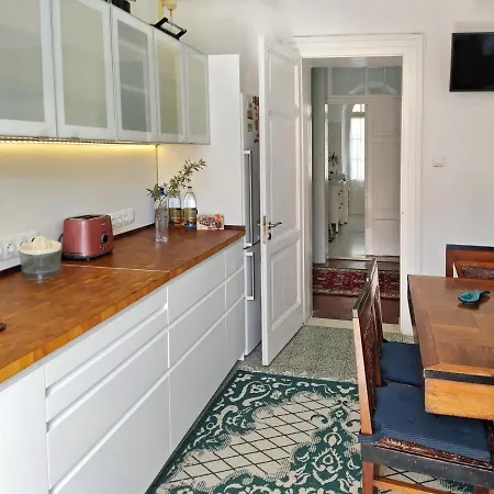 Rum i privatbostad Romantic With Stunning Sea View *