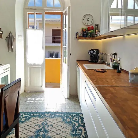 Rum i privatbostad Romantic With Stunning Sea View *